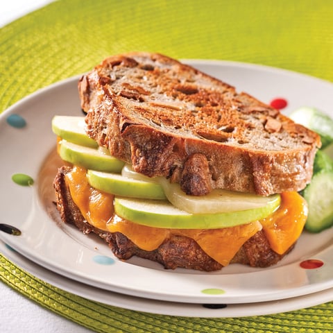 Grilled Cheese aux deux Fromages et Pomme