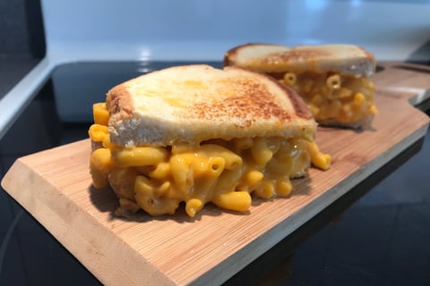 Grilled Cheese Macaroni