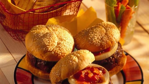 Hamburgers au Fromage Tex Mex et Salsa