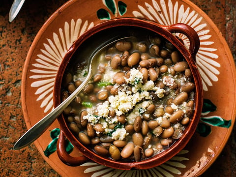 Haricots Simples Cuits au Four (Frijoles de la Olla)