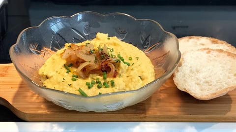 Hummus Oignons Caramélisés