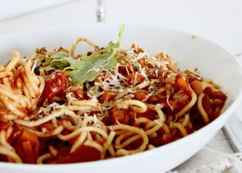 La meilleure sauce à spaghetti et ses épices secrètes (style El Mamia)