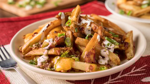 LA POUTINE CANADIENNE SUPRÊME
