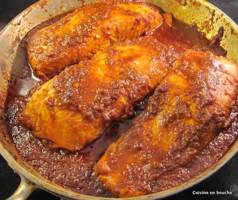 POISSON NORD-AFRICAIN À LA SAUCE PIQUANTE- CHREIME