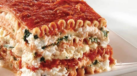 Lasagne à la Ricotta et à la Sauce à la Viande avec Mozzarella Tre Stelle®
