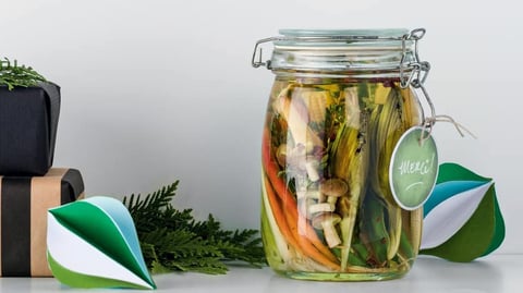 Légumes Marinés au Poivre de Sichuan et au Thym Frais