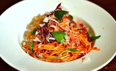 Linguine au Speck, Roquette et Parmesan
