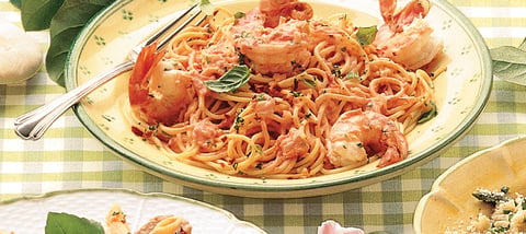 Linguine aux Crevettes à la Sauce Tomate Crémeuse