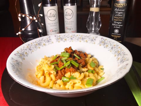 Macaroni à la Viande et Pomme Rouge