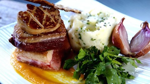 Magret de Canard façon Rossini au Croustillant de Sarrasin
