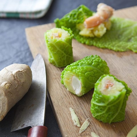 Maki Chou Vert Écrasé de Pomme de Terre et Crevettes