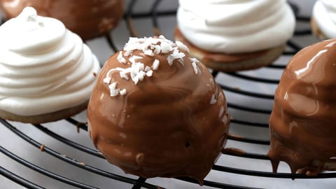 Meringues Crues au Chocolat