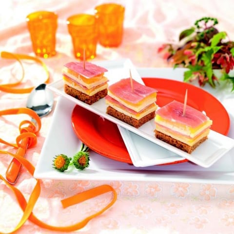 Millefeuille Sucré Salé à la Mangue et à la Tomme de Savoie