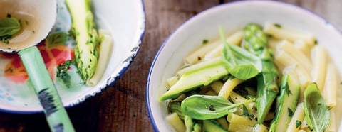 Minestrone D’asperges au Basilic