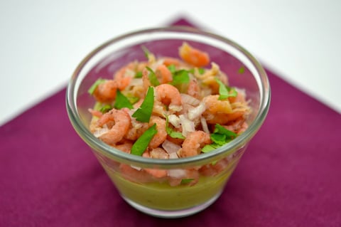 Mise en Bouche à L’avocat, Yaourt et Crevettes Grises avec ou sans Siphon…