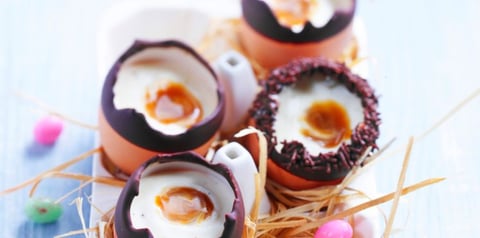 Mousse de Pâques au Chocolat Blanc et Caramel