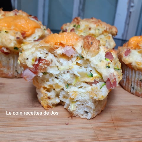 MUFFINS AU JAMBON ET CHEDDAR