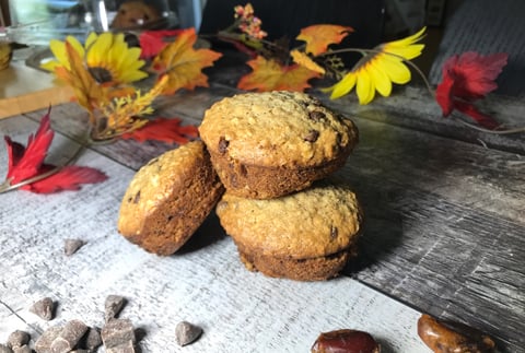 Muffins aux Dattes et Brisures de Chocolat