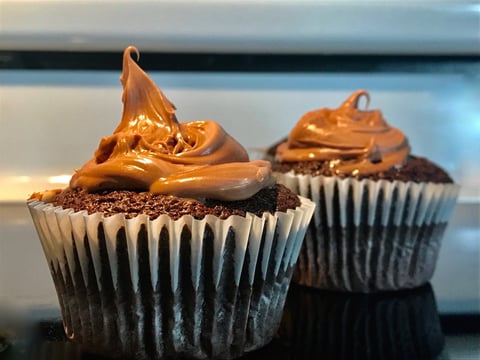 Muffins Décadents au Chocolat et aux Noisettes