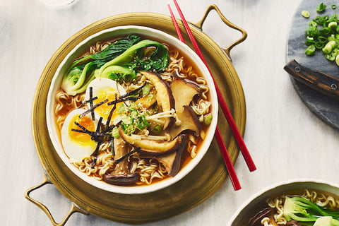 Nouilles Ramen aux Champignons Sauvages