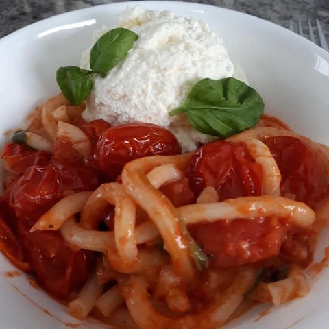 Nouilles Tomates Cerises et Basilic