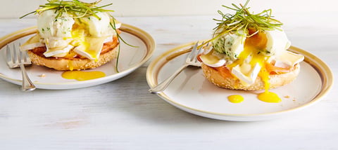 Œufs Bénédictine au Brie et au Saumon Fumé