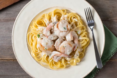 Pâtes Alfredo Crémeuses aux Fruits de Mer