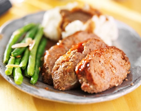 Pain de Veau à la Tomate