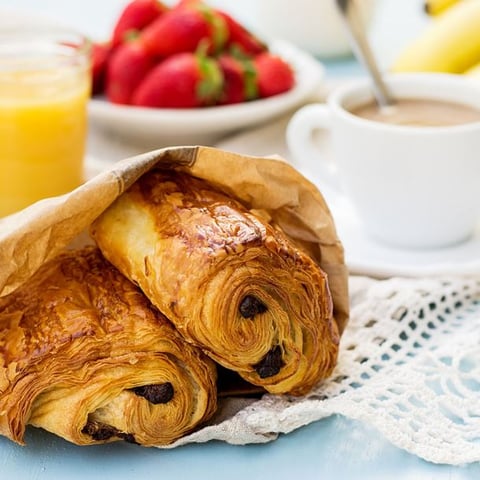 Pains au Chocolat Maison