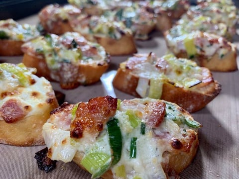 Pains aux Poireaux, Bacon et Fromage