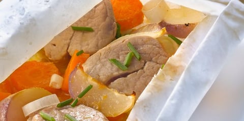 Papillote de Filet Mignon aux Navets et Carottes Confites