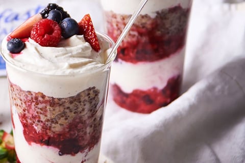 Parfait aux Baies, au Gruau et au Quinoa