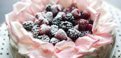 Pavlova (Gâteau meringué aux fruits)