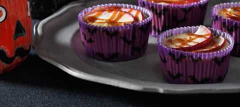 Petits Gâteaux au Fromage, aux Pommes et au Caramel