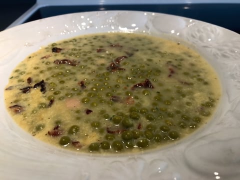 Petits Pois à la Crème et Bacon