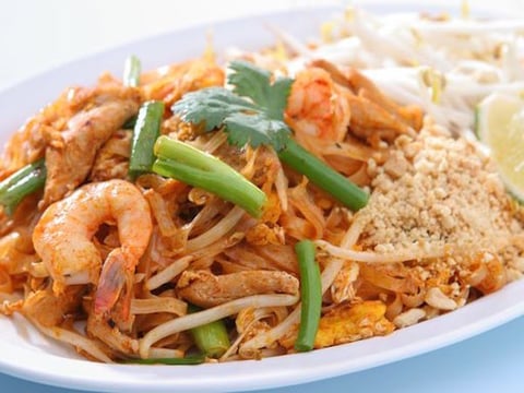 Phad Thai (nouilles sautées à la Thailandaise)
