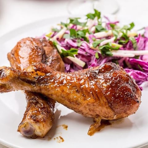 Pilons de Poulet Grillés aux Herbes