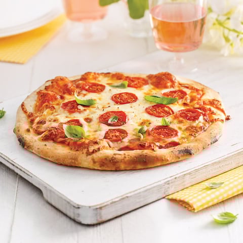 Pizza Margarita sur Feu de Bois