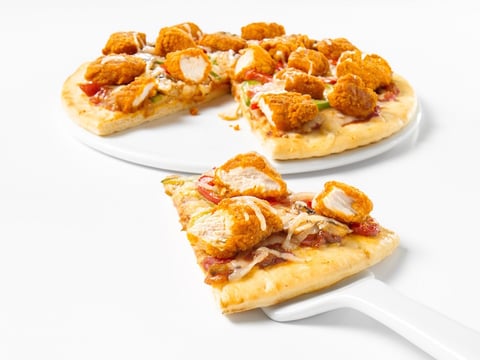 PIZZA MEXICAINE AUX BOUCHÉES DE POULET