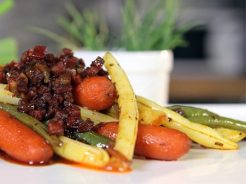 POÊLÉE DE HARICOTS ET CAROTTES AU CHORIZO