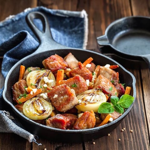 Poêlée de Veau aux Carottes et Oignons