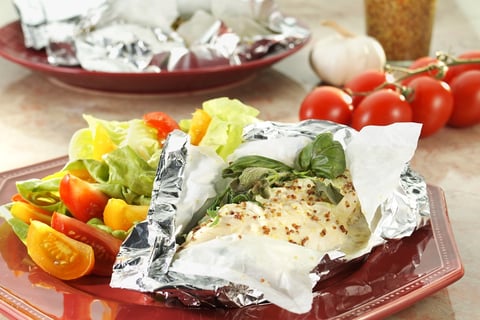 Poitrine de Poulet aux Fines Herbes en Papillote