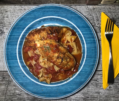 Poitrine de Poulet aux Tomates et Fromage