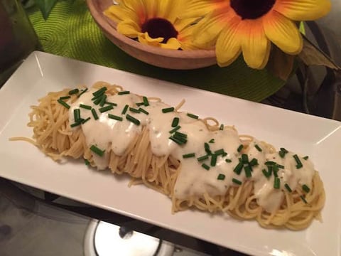Porc Enrobé de Spaghetti Sauce Alfredo