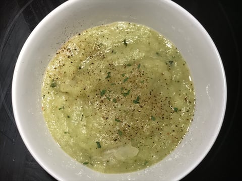Potage au Chou et Zucchinis
