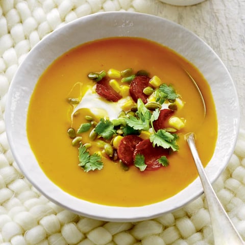 Potage aux Patates Douces et aux Lentilles Garniture Maïs et Chorizo