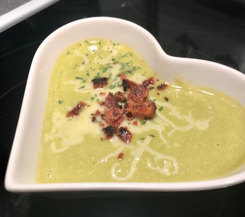 Potage D'asperges et Pommes de Terre