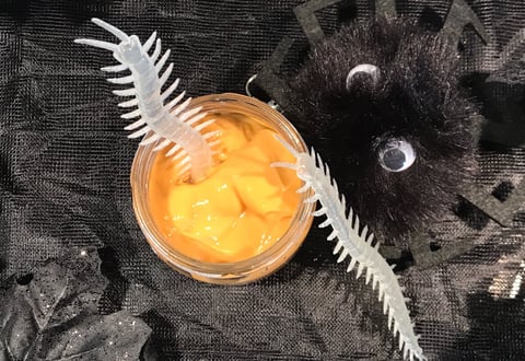 Pouding au Caramel et Milles Pattes pour L'halloween