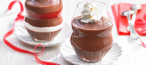Pouding au Chocolat et à la Crème Chantilly