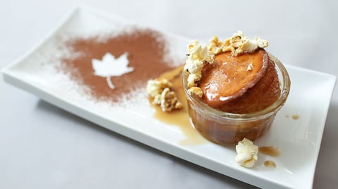 Pouding Chômeur au Sirop D'érable et à la Fleur de Sel